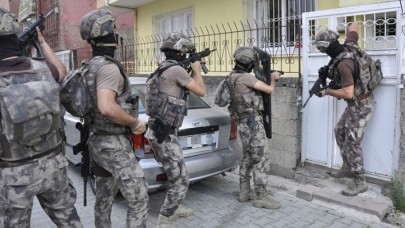Adana'da DHKP-C operasyonu