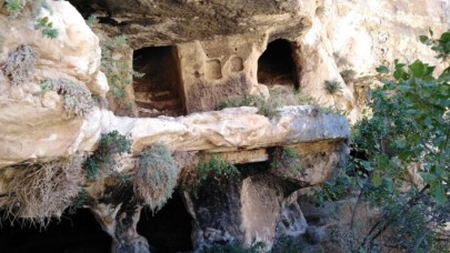Adıyaman’da 1800 yıllık tripleks mağaralara ilk kez girildi