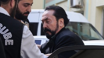 Adnan Oktar ve grubu için hazırlanan iddianameden: Teknik takibe takılmamak için şifreli görüşüyorlardı