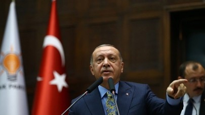 AK Parti'nin kurucular listesinden 14 kişinin ismi çıkarıldı