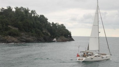 Altınpost efsanesinin izindeki yat kafilesi,  Giresun Adası'na ulaştı