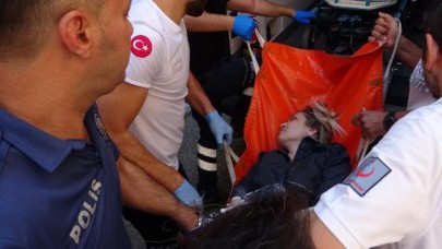 Arkadaşlık isteğine ret cevabı veren kadını bıçaklayıp intihara kalkıştı