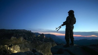 Diyarbakır'da bir terörist etkisiz hale getirildi