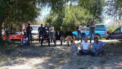 Eğirdir Gölü'nde kaybolan AK Parti'li ilçe yöneticisi aranıyor