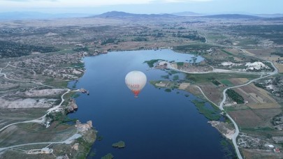 Frigya'da ilk sıcak hava balonu havalandı