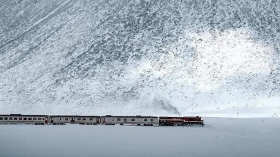 Instagram'dan Van Gölü Ekspresi paylaşımı