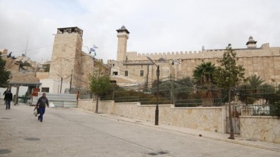 İsrail Harem-i İbrahim Camisinde 294 defa ezanı yasakladı