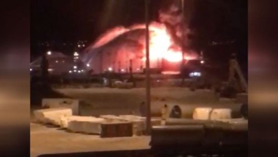 Aliağa'da gemi yangını: 1 kişi hayatını kaybetti,  16 kişi yaralandı