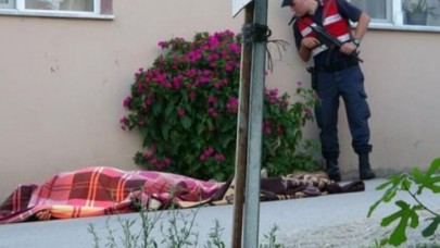 Köy meydanında dehşet: 1 ölü,  1 ağır yaralı