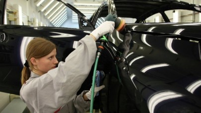 Nissan satışlardaki düşüş nedeniyle 10 bin kişiyi işten çıkaracak