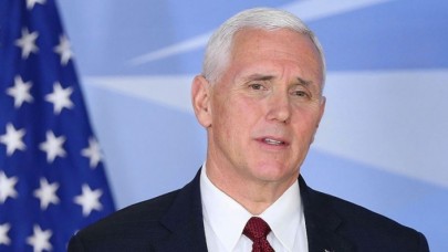 Pence'in seyahatini iptal etmesi Beyaz Saraya göre acil durum değil