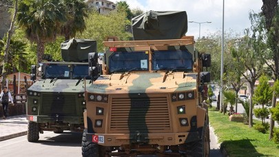 Suriye sınırına sevkiyat devam ediyor