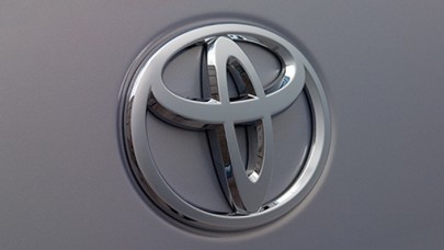 Toyota kendi kendini şarj edebilen otomobil geliştiriyor