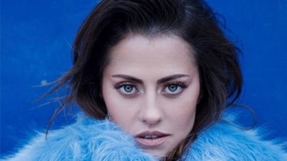 Ünlü şarkıcıya şok! 3 Temmuz paylaşımı sonrası konseri iptal oldu