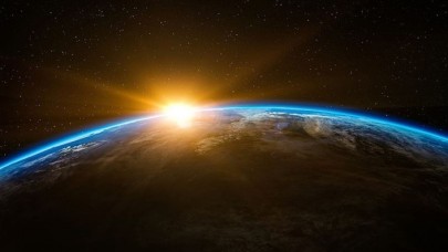 Uzayın derinliklerinden gelecek ilk ışıkta zaman kısalıyor