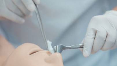 Uzmanlardan burun estetiği yaptıranlara önemli uyarı