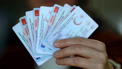 Yabancı yatırımcılardan 981'i Türk vatandaşı oldu