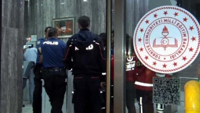 Yanlışlıkla sıkılan biber gazı,  9 öğrenciyi hastanelik etti