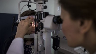 '2020'de 40 milyon kişi katarakt nedeniyle kör olabilir'