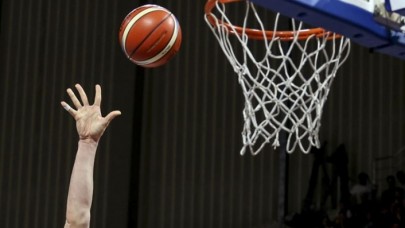 A Milli Basketbol Takımı'nda 2 oyuncu kadrodan çıkarıldı