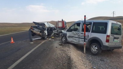 Ağrı'da trafik kazası: 2 ölü,  4 yaralı