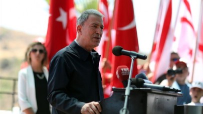 Bakan Akar: Yeni barış hikayeleri yazılabileceğini umut ediyoruz