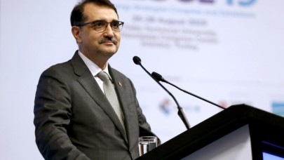 Bakan Dönmez: Türkiye Doğu Akdeniz'deki haklı davasından asla geri dönmeyecek