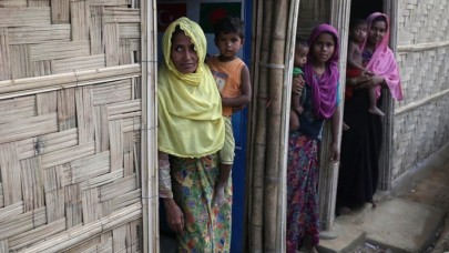 Bangladeş'te 500 bin Arakanlı Müslüman için kimlik kartı çıkarıldı