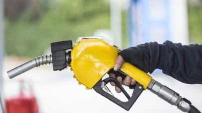 Benzin fiyatlarına indirim yolda