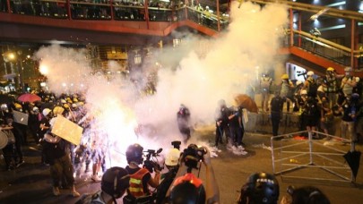 Çin'den 'Hong Kong'da suçlular cezalandırılacak' uyarısı