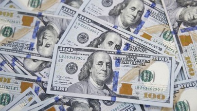 Dolar/TL 4 ayın en düşük seviyesine geriledi
