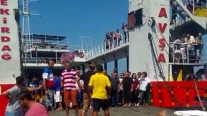Erdek-Avşa seferini yapan feribot iskeleye çarptı: 4'ü çocuk 7 yaralı
