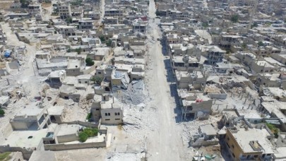 Esad,  Rusya'nın desteğiyle İdlib'de bir beldeyi daha ele geçirdi