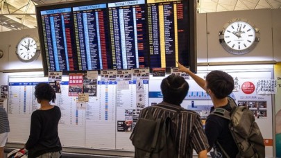 Hong Kong Uluslararası Havalimanı’nda uçuşlar tekrar başladı