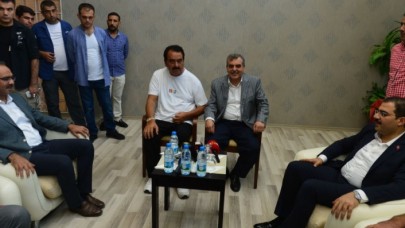 İbrahim Tatlıses'in doğduğu mağara müze oluyor