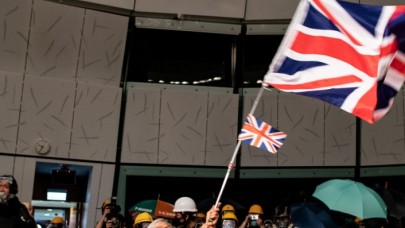 İngiltere: Hong Kong konsolosluğu çalışanımız Çin'de tutuklanmış olabilir