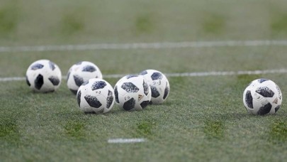 İngiltere'nin köklü kulüplerinden Bury ligden ihraç edildi