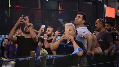 İntihar girişimini görüntülemek için birbirleriyle yarıştılar