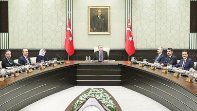 Kabinede gündem kayyımlar ve yangınlar