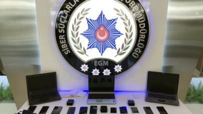 Kapıda ödemeli siparişe defolu çorap göndermişler