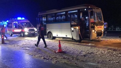 Manisa'da zincirleme trafik kazası: 23 yaralı