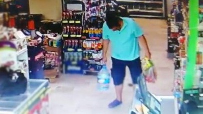 Marketin ortasında rezalet! Görüntüleri izleyen şok oldu