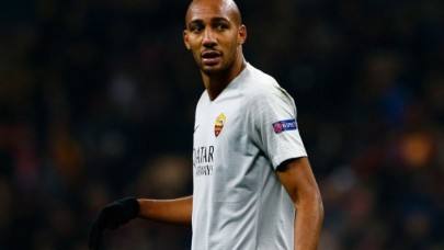 Nzonzi,  Galatasaray'ın 7. Fransız futbolcusu