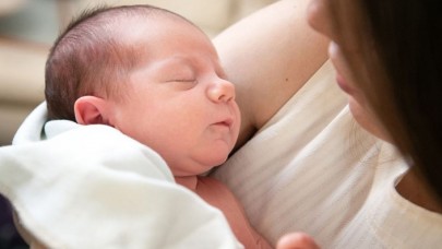 Sağlıklı toplum için ilk adım anne sütü