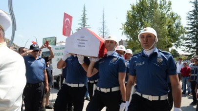 Şehit polis memuru son yolculuğuna uğurlandı