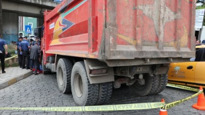 Trabzon'da kamyonetin çarptığı kadın öldü