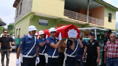Trafik kazasında ölen bekçi toprağa verildi