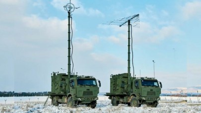 TSK 'milli karıştırıcı' ile susturuyor