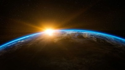 Uzay hukuku Türkiye'de masaya yatırılacak