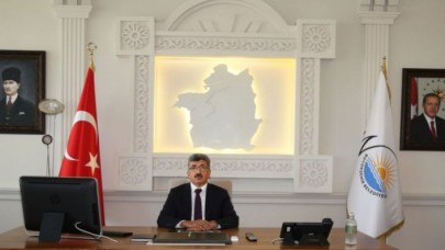 Van Valiliği'nden flaş 'Atatürk portresi' açıklaması